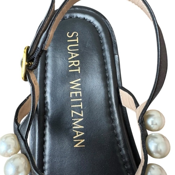 Stuart Weitzman Goldie T-Strap Sandal
Black Leather Size:8 - Picture 8 of 11